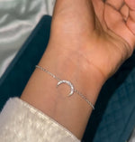 Load image into Gallery viewer, 92.5 Silver Crescent Moon Bracelet For her
