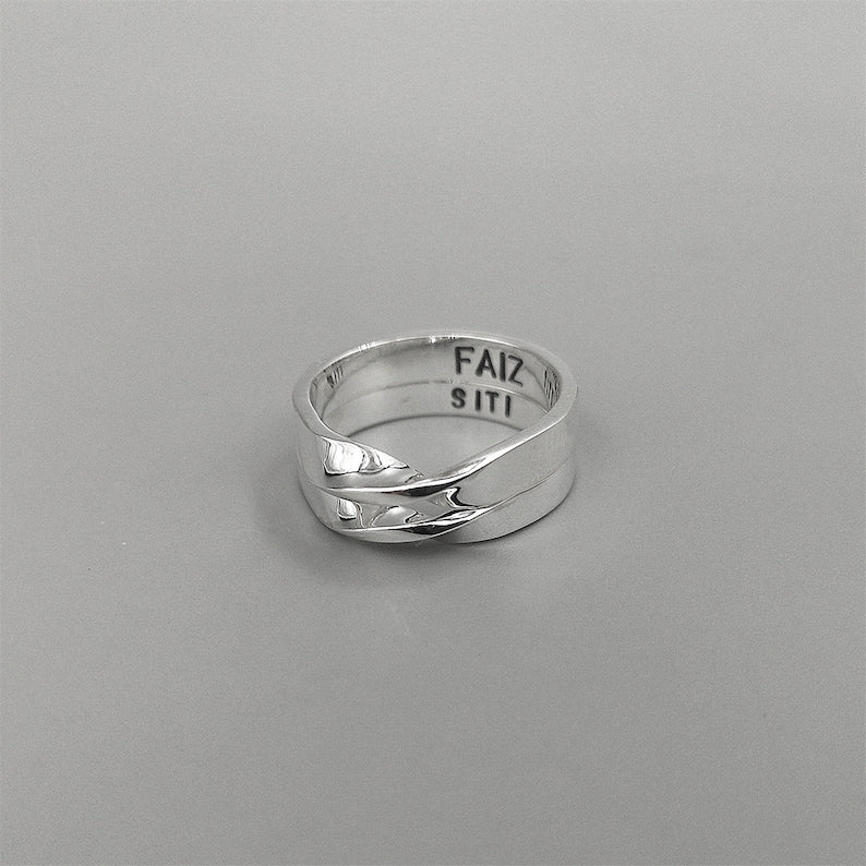 92.5 Silver Infinity Bounds Couple Hidden Name Ring